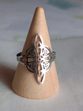 Bague  Nœud de sorcière